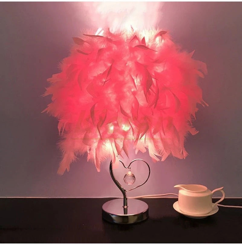 Nordische moderne Feder-LED-Tischlampe