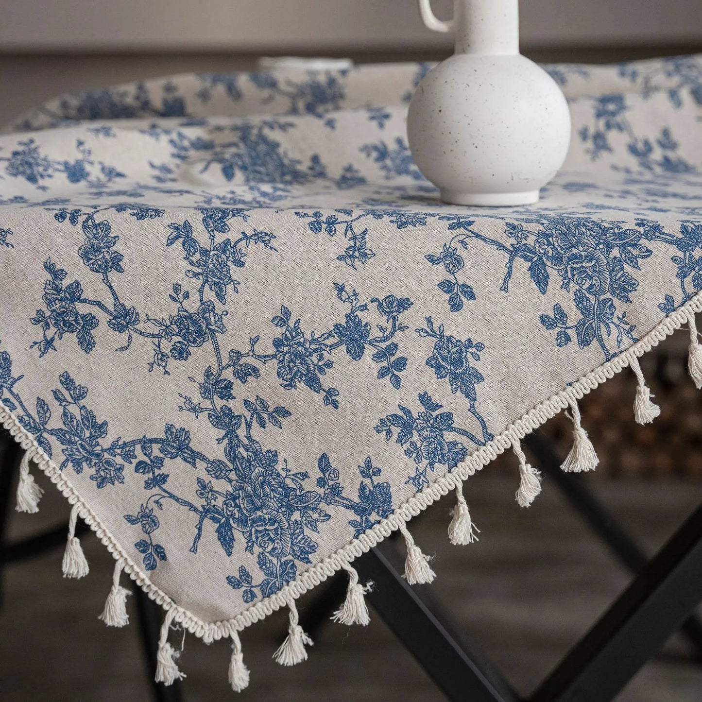 Rectangle Table Cloth Tassel Wrinkle Free Anti-Fading Tablecloths