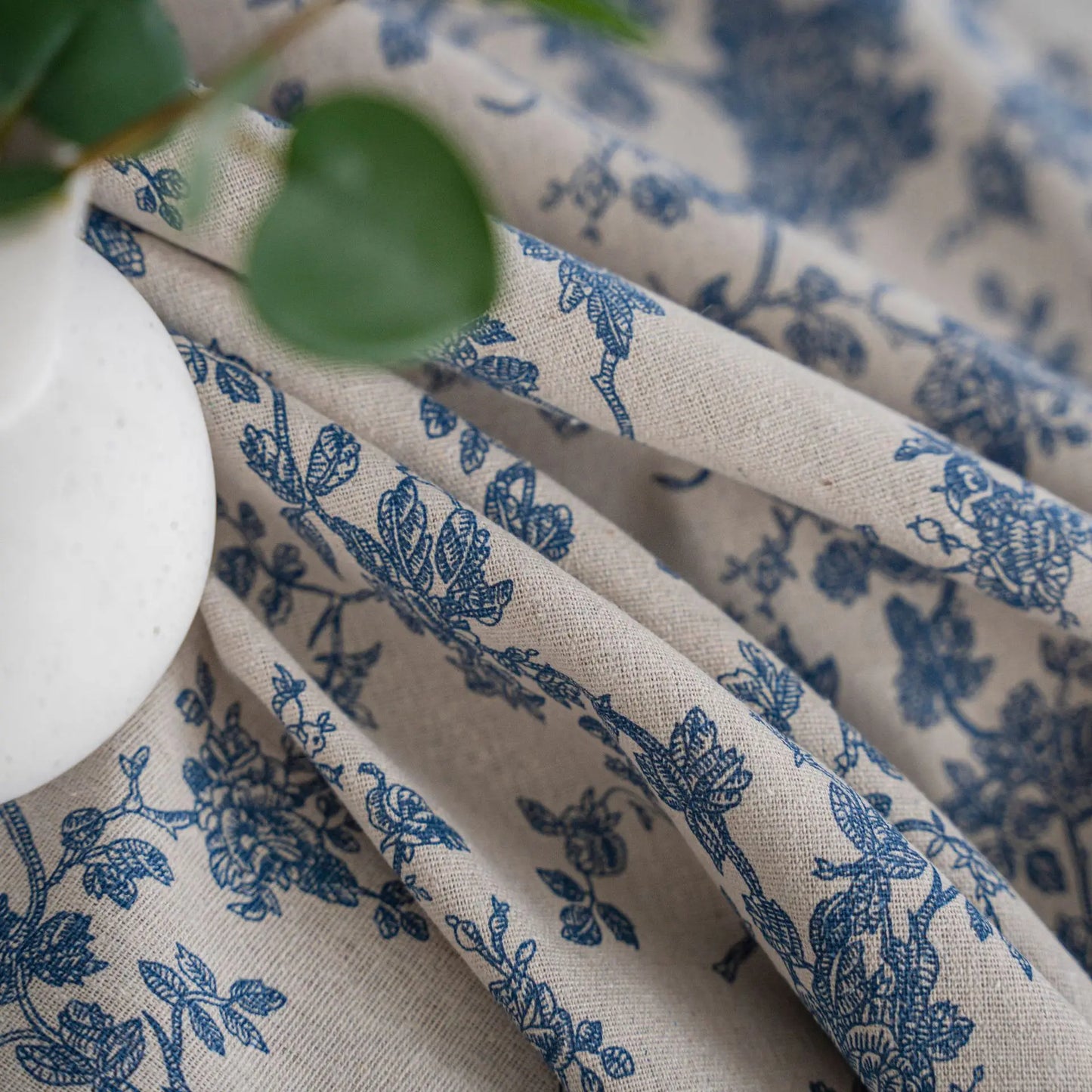 Rectangle Table Cloth Tassel Wrinkle Free Anti-Fading Tablecloths